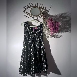 Kate Spade Daisy dress size 8